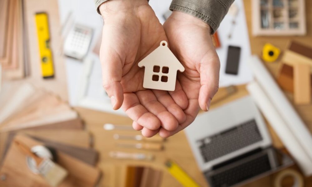 Property Valuation and Home Insurance: Understanding the Connection