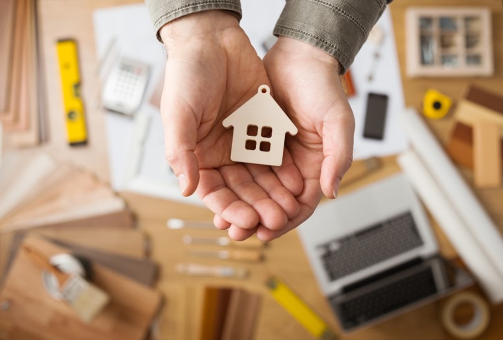 Property Valuation and Home Insurance: Understanding the Connection