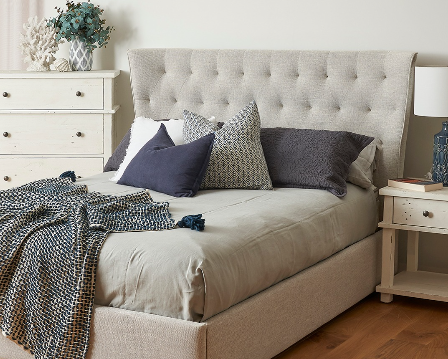 How to Decorate a Small Bedroom with a Queen Bed